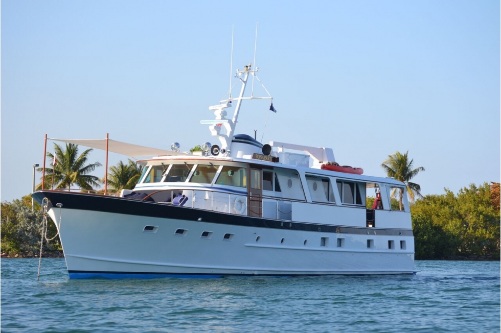 burger flush deck motor yacht