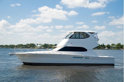 2009 Riviera Flybridge Enclosed 47' (53')