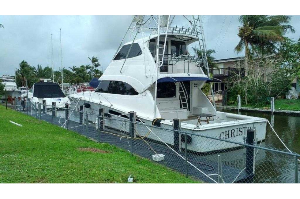 2004 Riviera 58' Enclosed Bridge