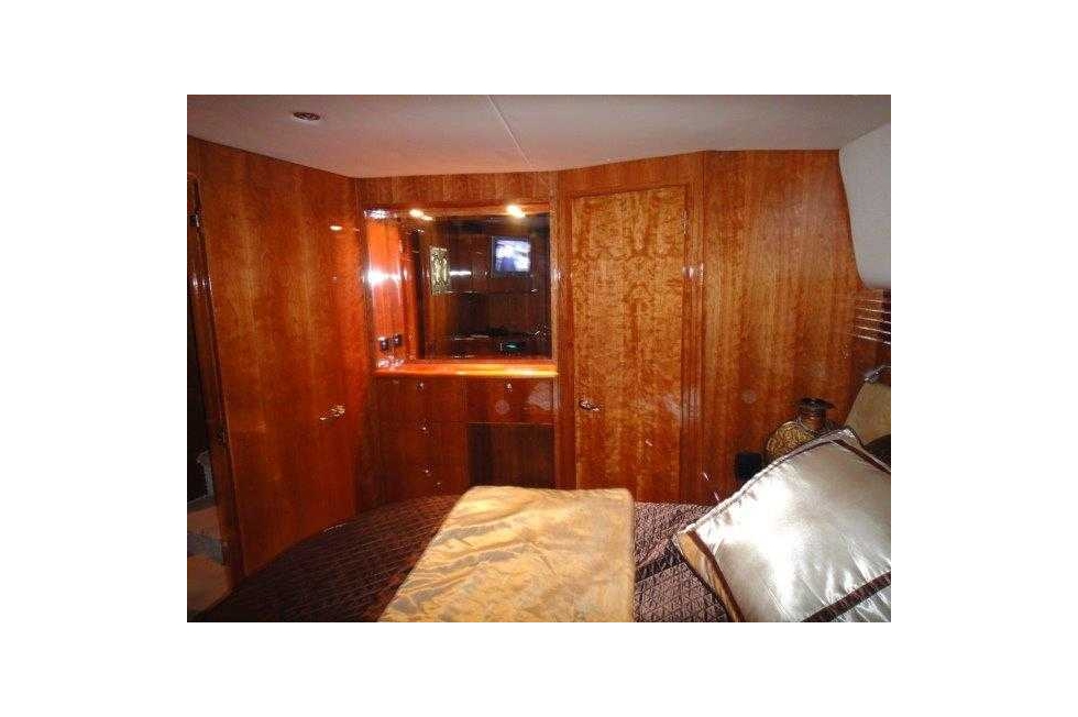 2004 Riviera 58' Enclosed Bridge