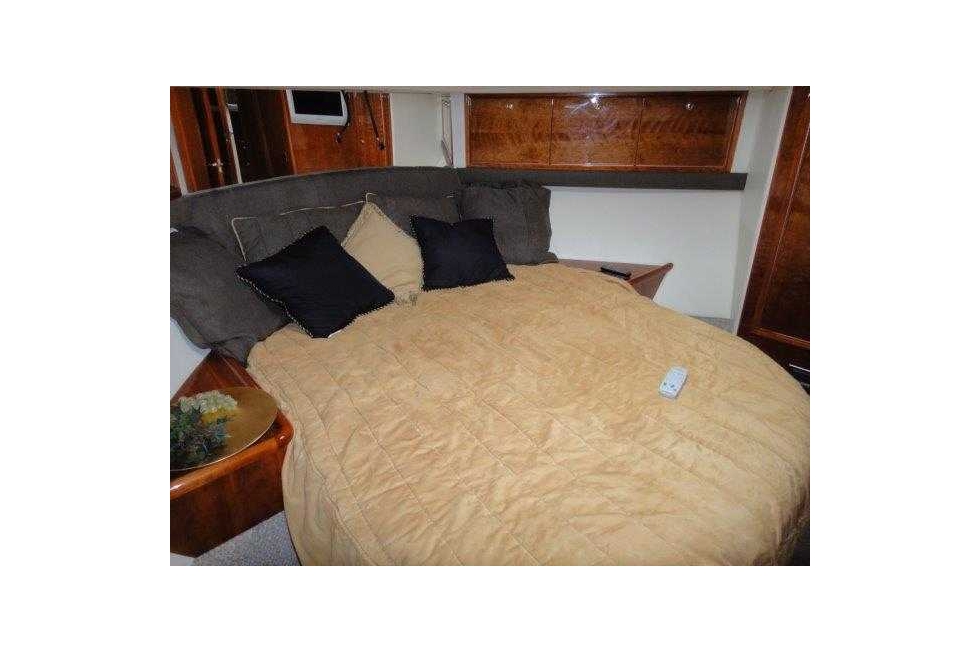 2004 Riviera 58' Enclosed Bridge