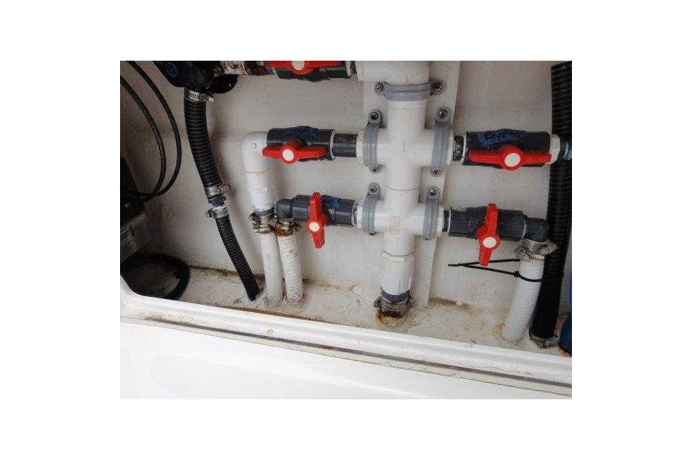 2004 Riviera 58' Enclosed Bridge