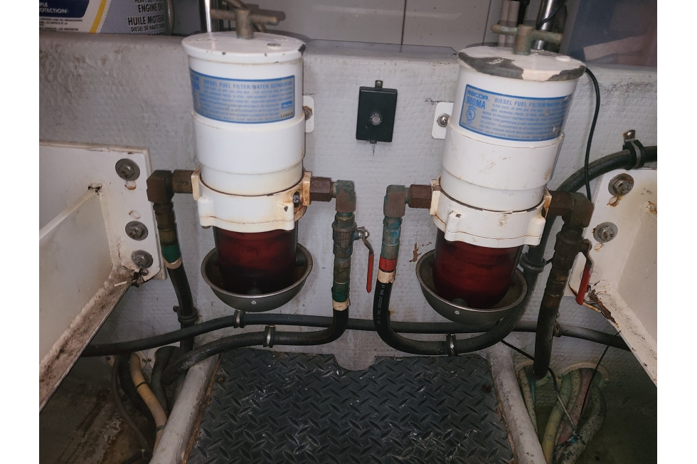 2005 Silverton 380 Sport Bridge