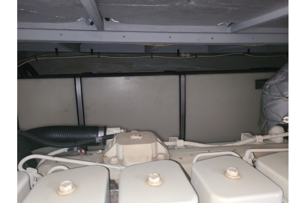 2005 Silverton 380 Sport Bridge